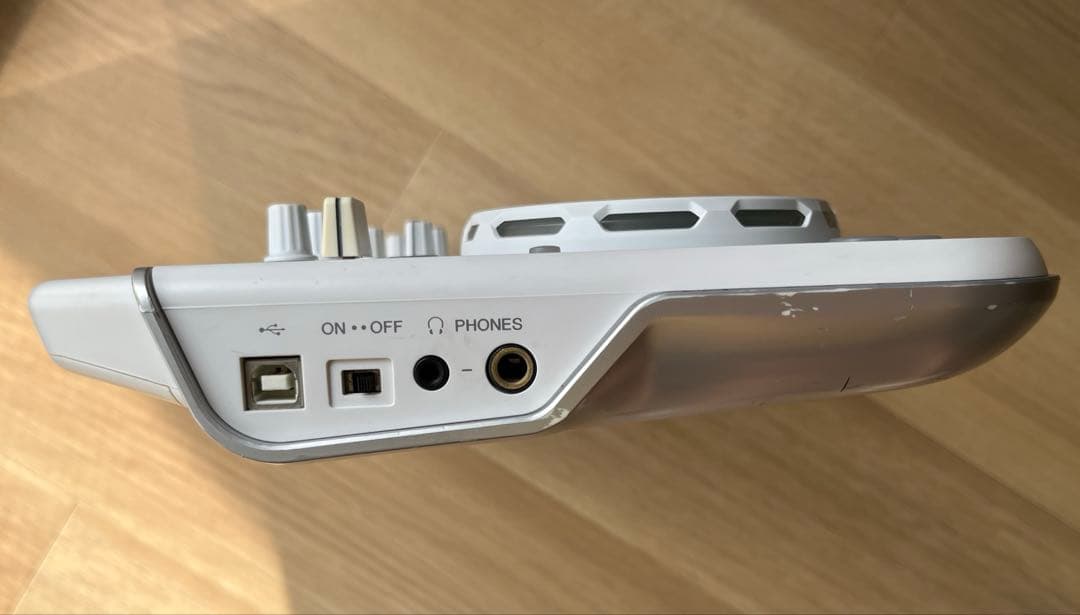 11 Pioneer DJコントローラー DDJ-WeGO2