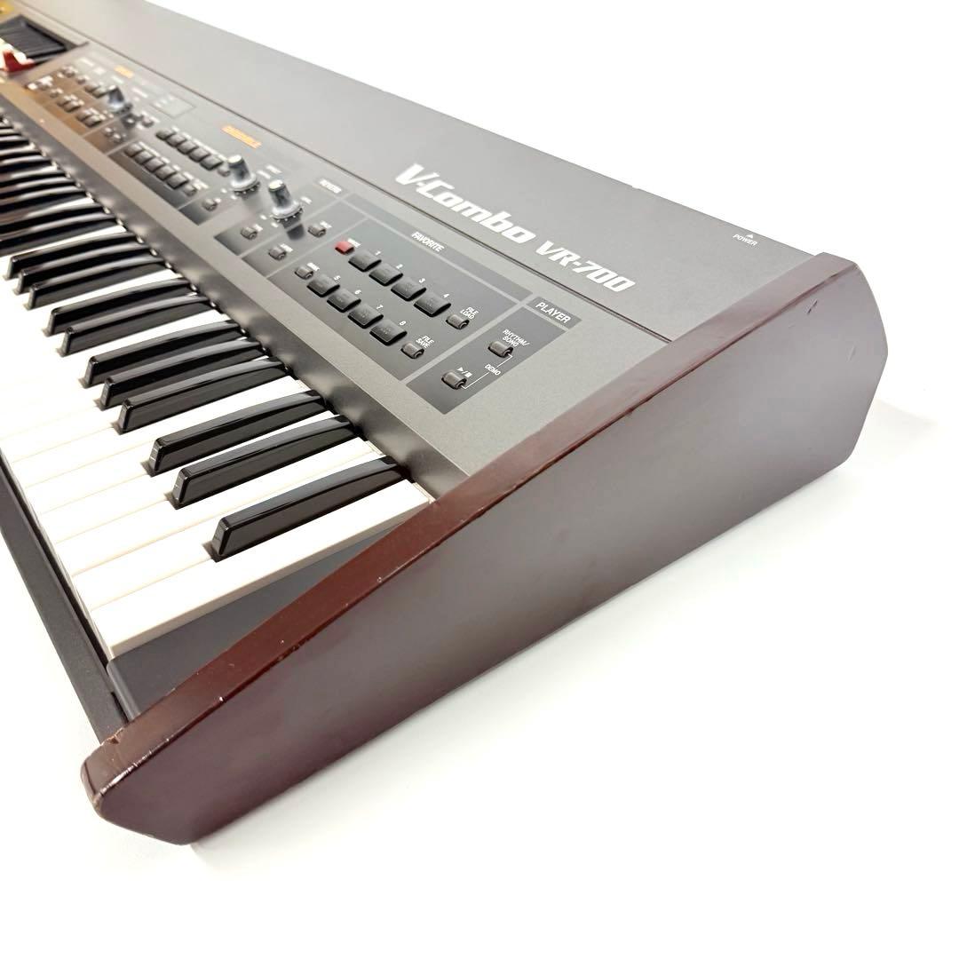 【希少】Roland V-COMBO VR-700 シンセサイザー