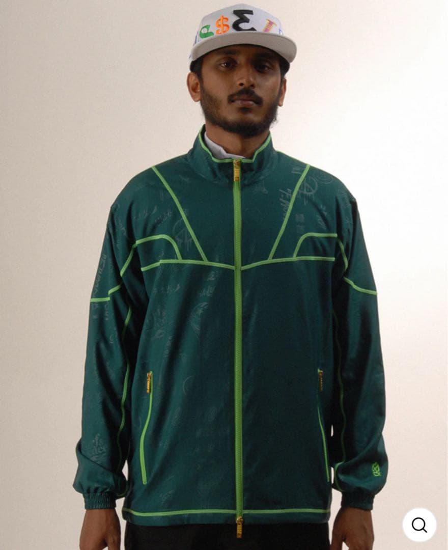 【RUSSELUNO】新品　シレーエンボスジップブルゾン　メンズＸＬ　ゴルフ