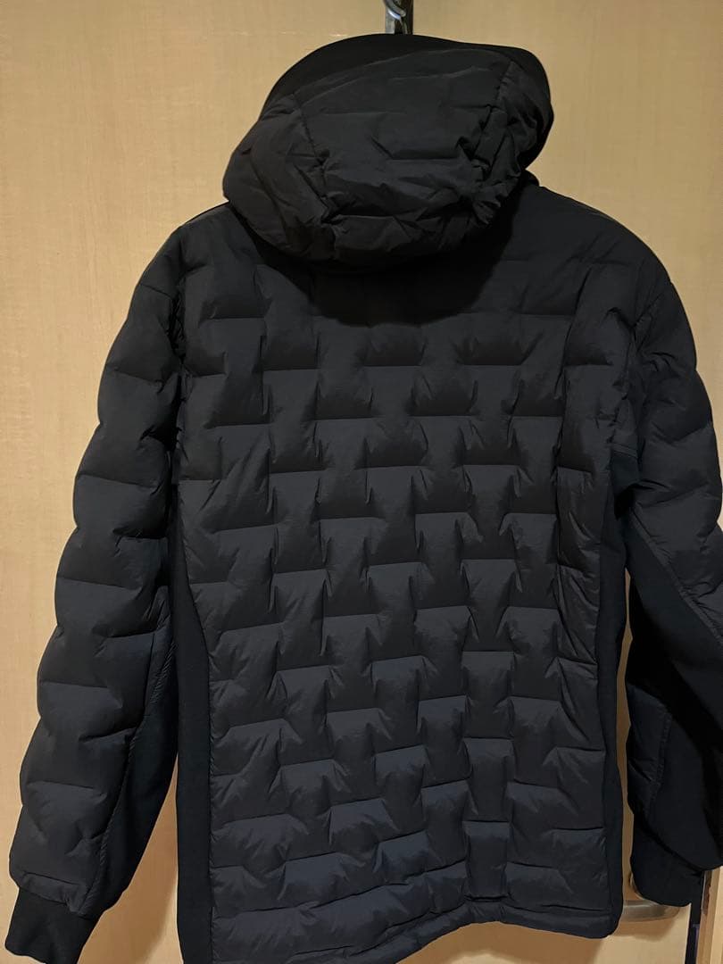 ☆未使用　BRIEFING　ハイブリッドダウンパーカーブラック　Mサイズ　正規品