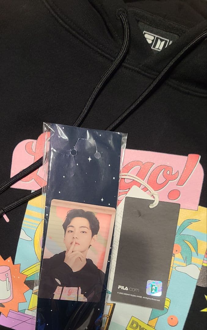 BTS FILA コラボ Dynamite フーディー V テテ パーカー XL