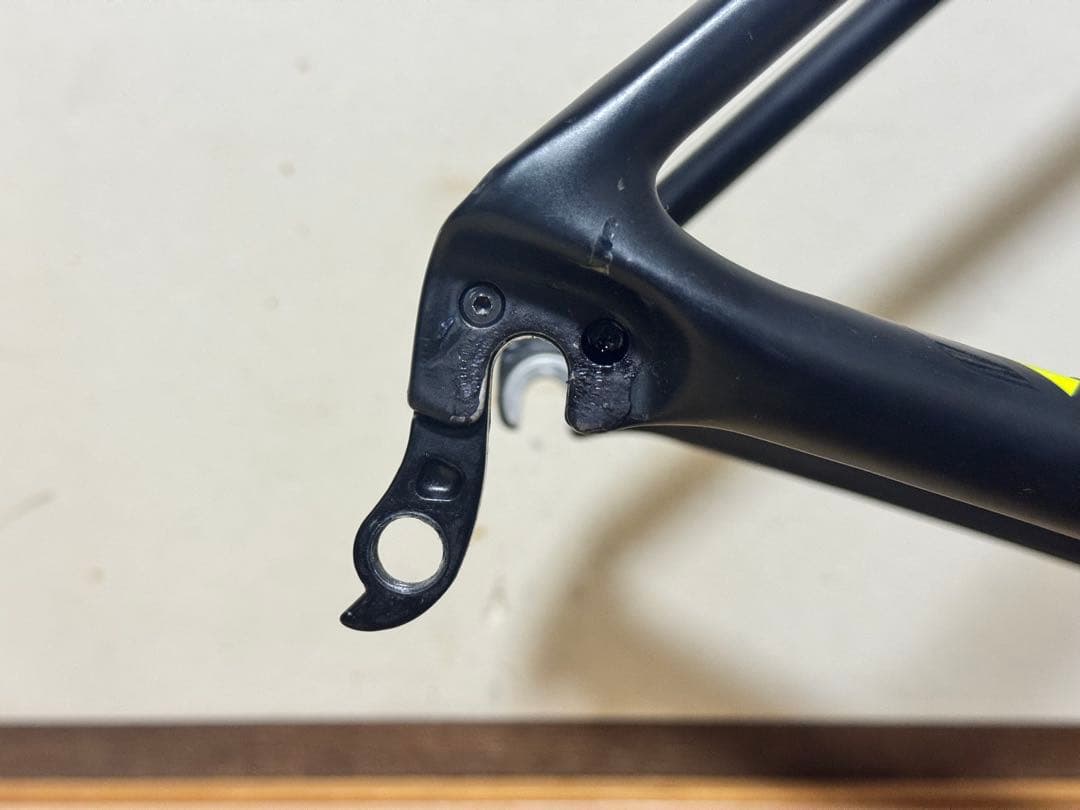 【美品】GIANT TCR ADVANCED PRO 2017 フレームのみ