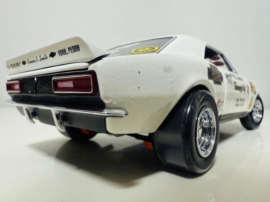 アーテル/'67 Chevyシボレー Camaroカマロ SS 1/18 限定