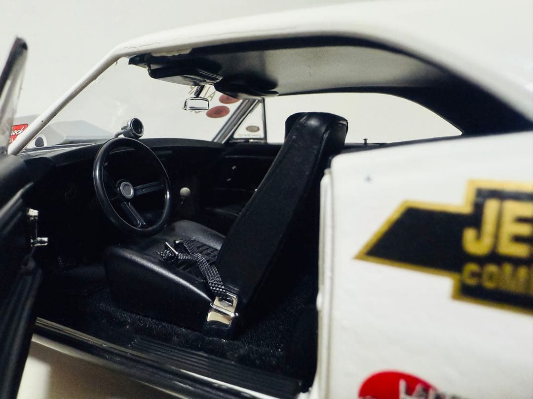 アーテル/'67 Chevyシボレー Camaroカマロ SS 1/18 限定