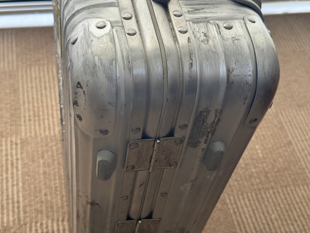 廃盤品 RIMOWA リモワトパーズ2輪 33L