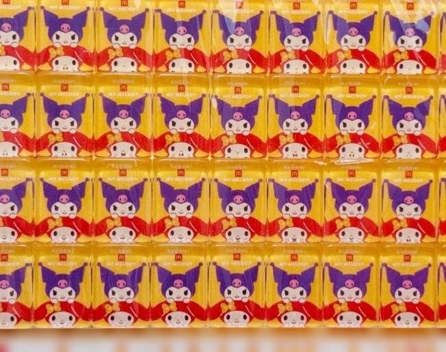 マクドナルド 香港/マカオ　限定　サンリオ　メロクロ　麻雀ギフトボックス 正規品