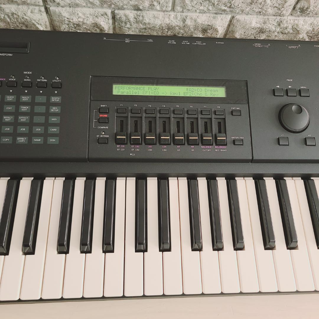 YAMAHA ヤマハ SY85 シンセサイザー 61鍵