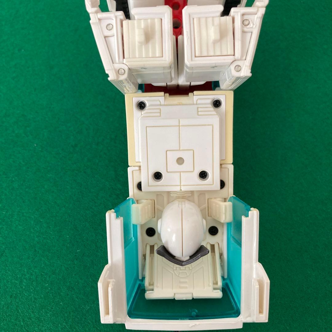 難あり　トランスフォーマー MP-30ラチェット マスターピース　タカラトミー