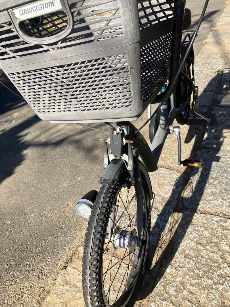 中古自転車　アンジェリーノ　難あり