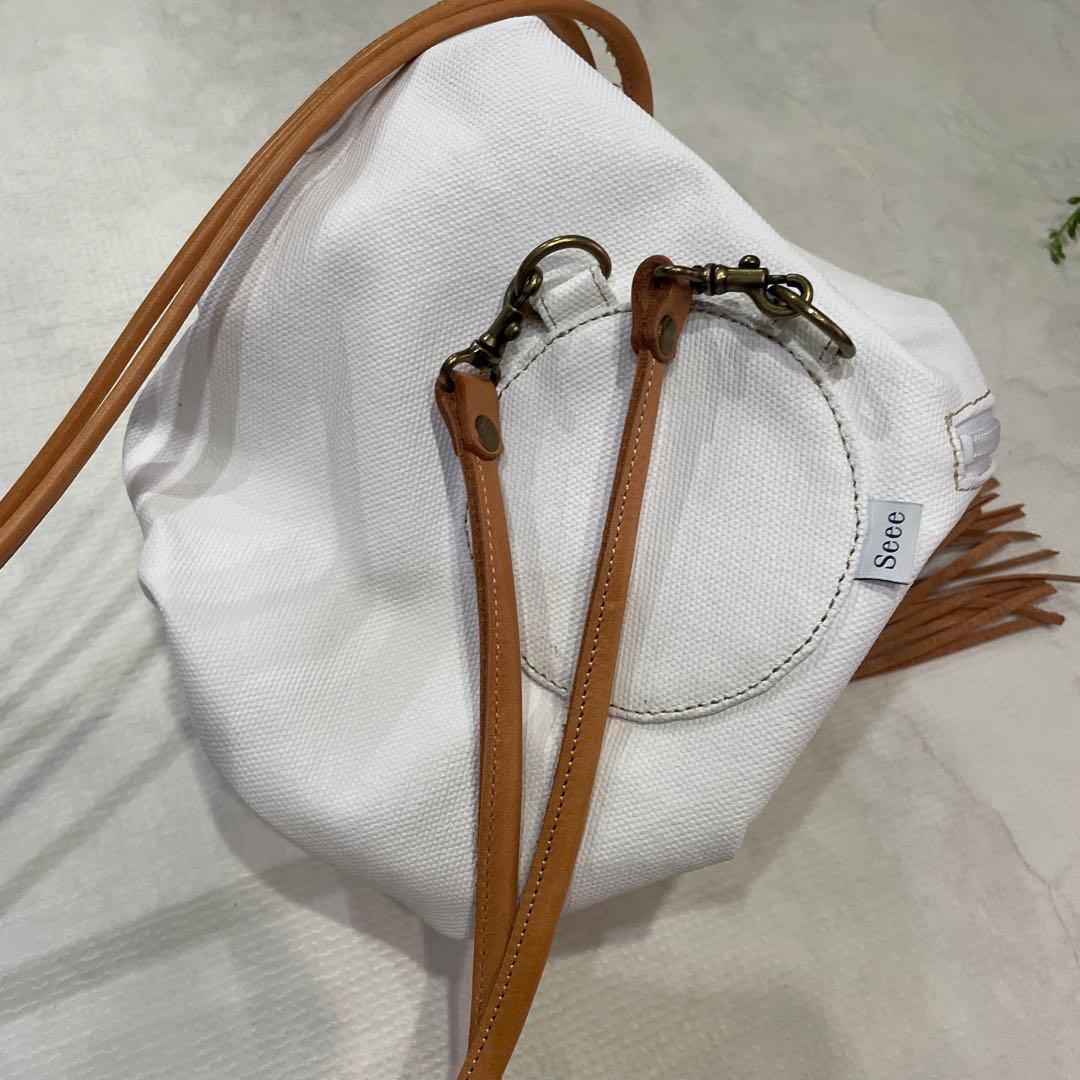 日本製　ヌメ革使用　seeeお散歩バッグ