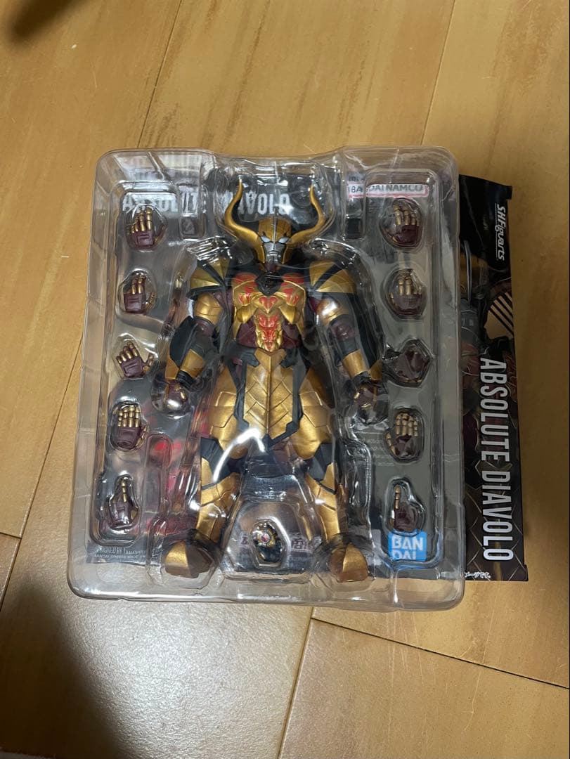 S.H.Figuarts アブソリュートディアボロ＆アブソリュートタルタロス