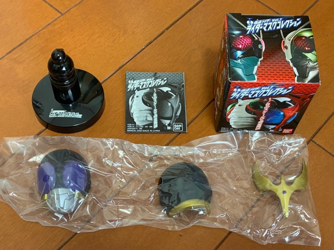 仮面ライダーマスクコレクションVol.2 クウガセット(アルティメット含)！