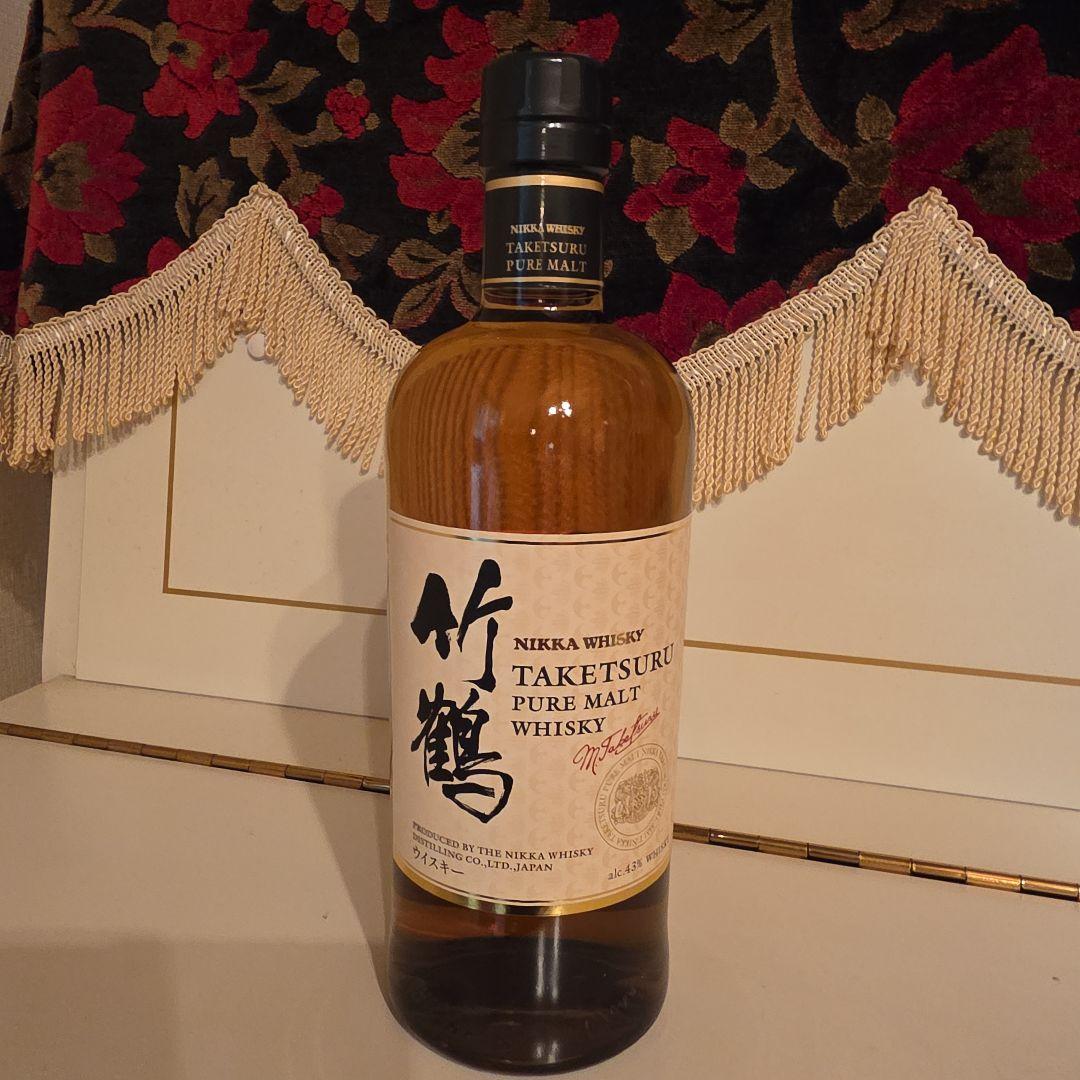 <新品>入手困難 NIKKA 竹鶴 PURE MALT(最安値) 8500円 !
