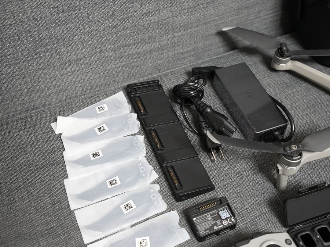 DJI MAVIC AIR 2マビック エアー2 フライモア コンボ