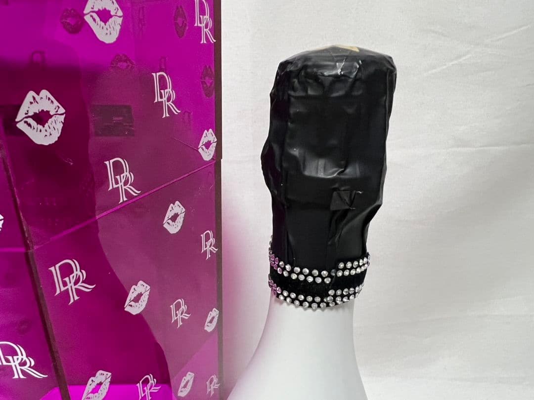 BETTY ベティ　ロック　シャンパン　クリアパープル　ケース・鍵付き！未開封