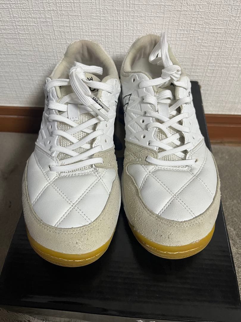 ATHLETA 0Rei フットサルシューズ ホワイト