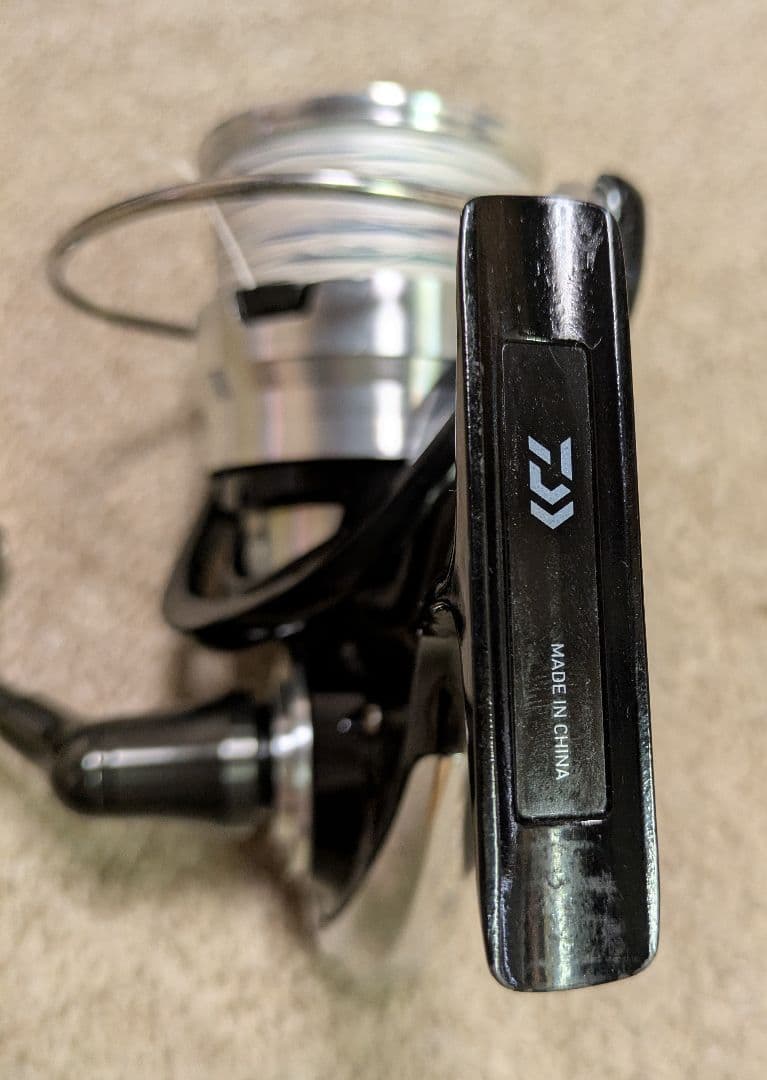 19レグザ LT6000D-H スピニングリール