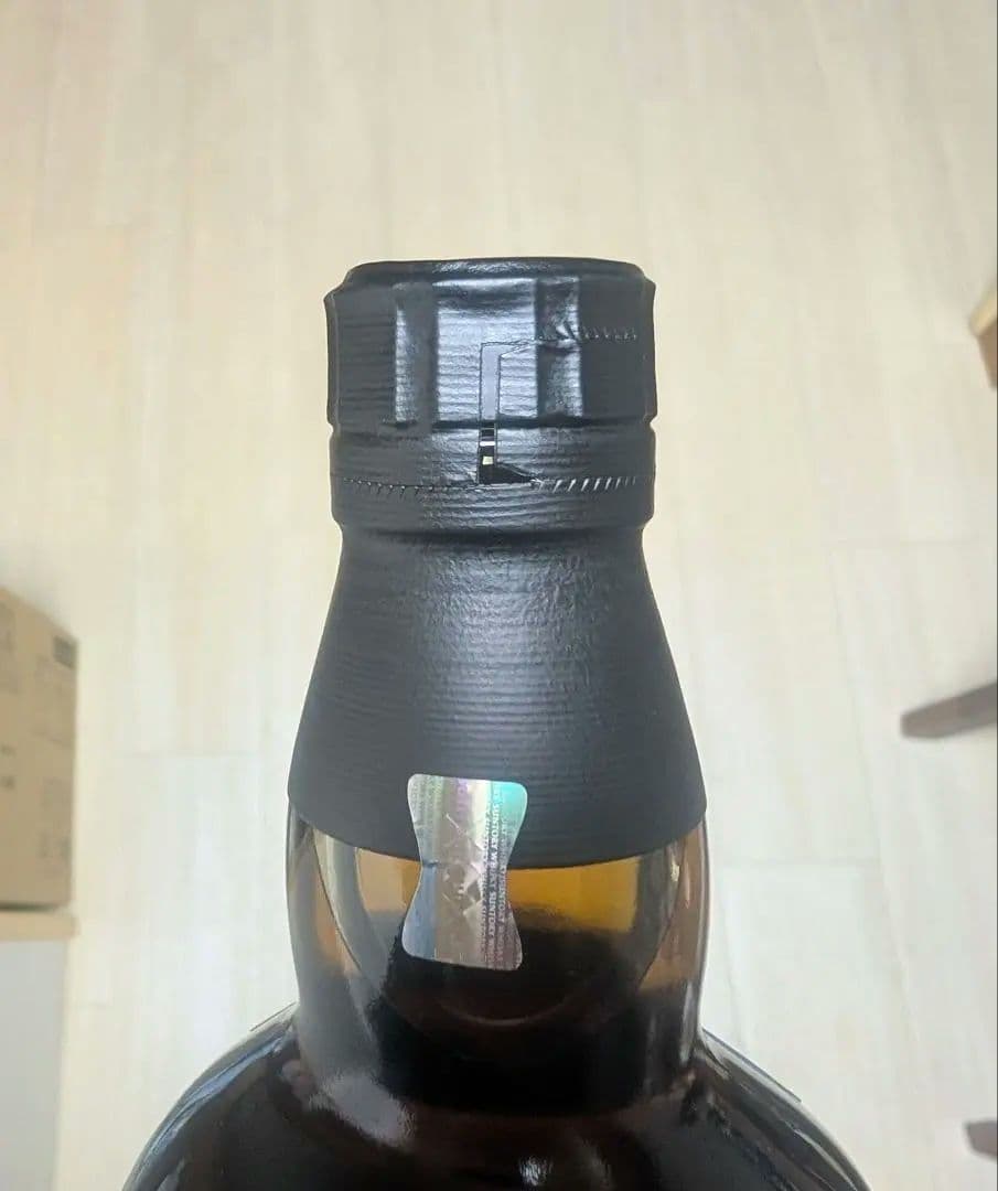 (50)SUNTORY山崎18年シングルモルトウイスキー700ml 43% 箱付