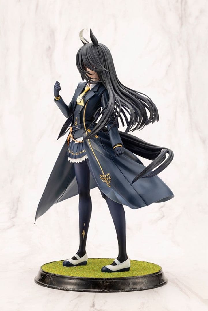 【新品未開封】ウマ娘　フィギュア　マンハッタンカフェ（表情替えパーツ付）