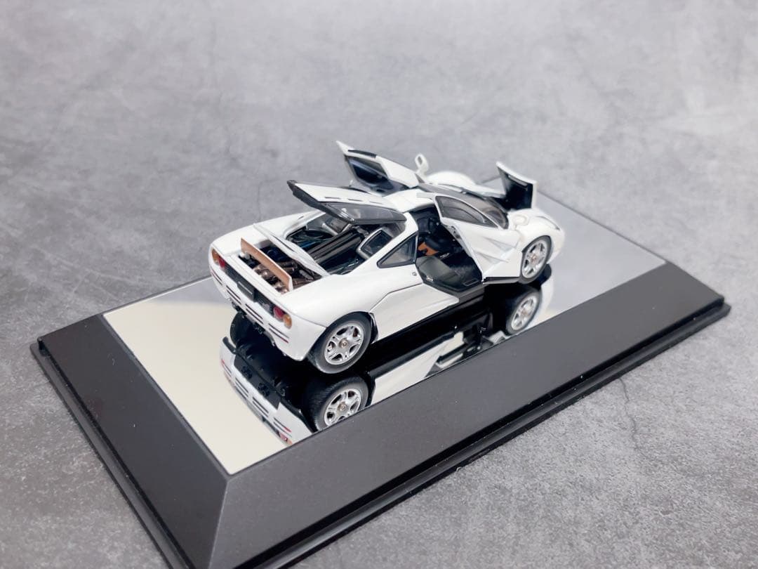 AUTOart 1/43 McLAREN F1 オートアート
