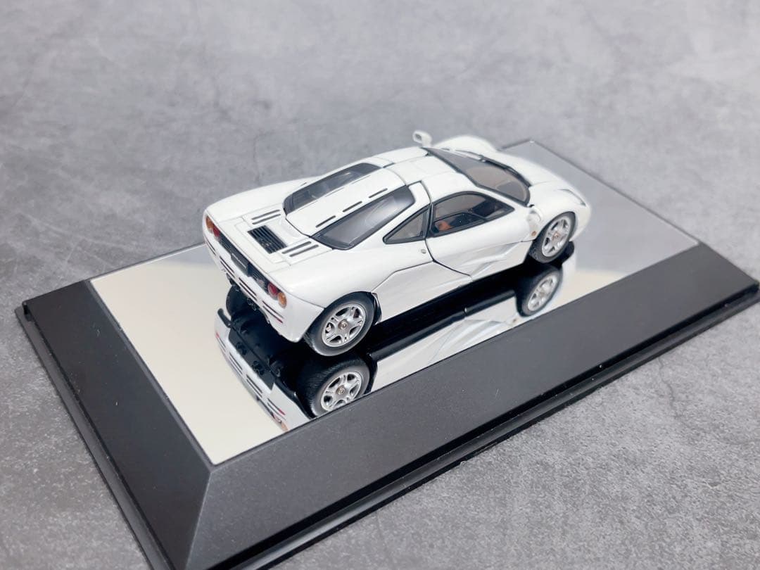 AUTOart 1/43 McLAREN F1 オートアート
