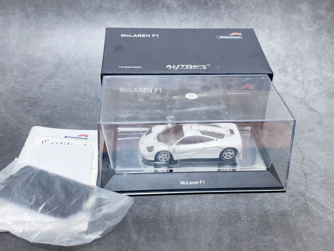 AUTOart 1/43 McLAREN F1 オートアート