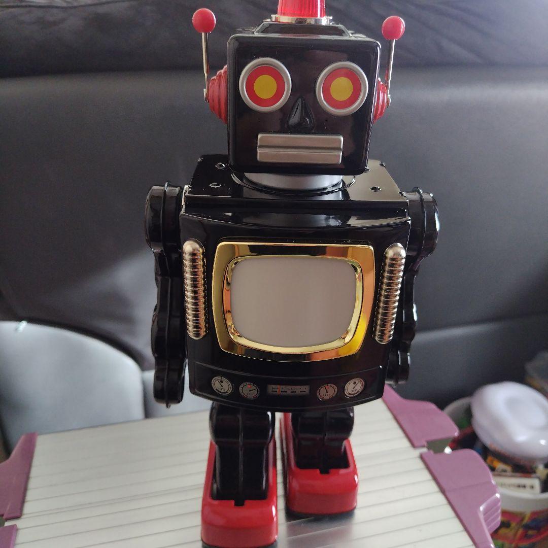 メタルハウス ブリキテレビロボット