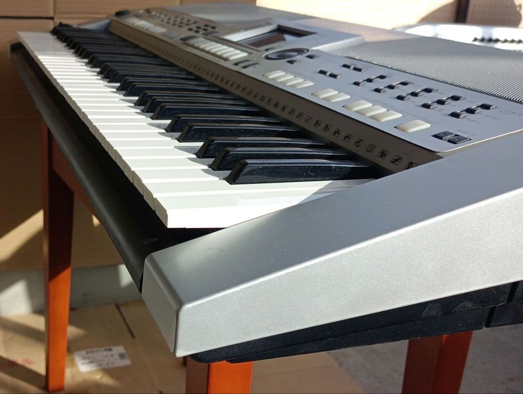 Yamaha PSR-S550 61鍵盤 シルバー