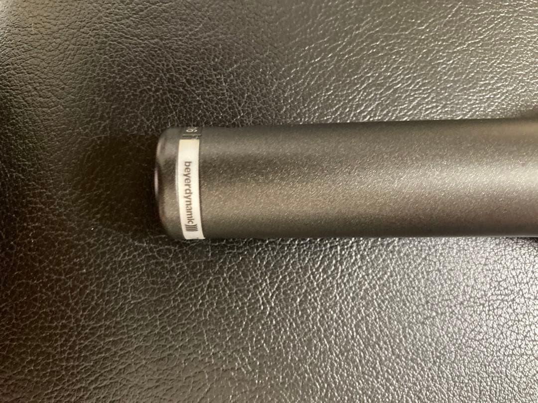 beyerdynamic TG V70 マイクホルダー　箱付き