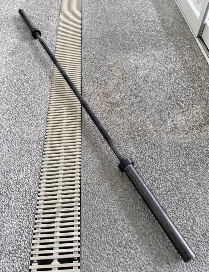 送料込 20kg 高級 オリンピック バーベル 220cmブラックオキサイド