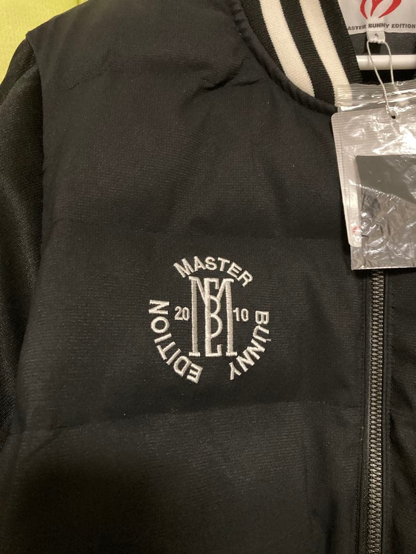 MASTER BUNNY EDITION ダウンジャケット　サイズ4 防風防寒