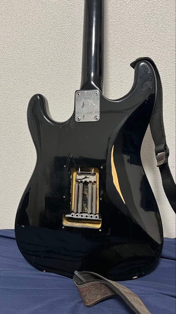 フェルナンデス　エレキギター