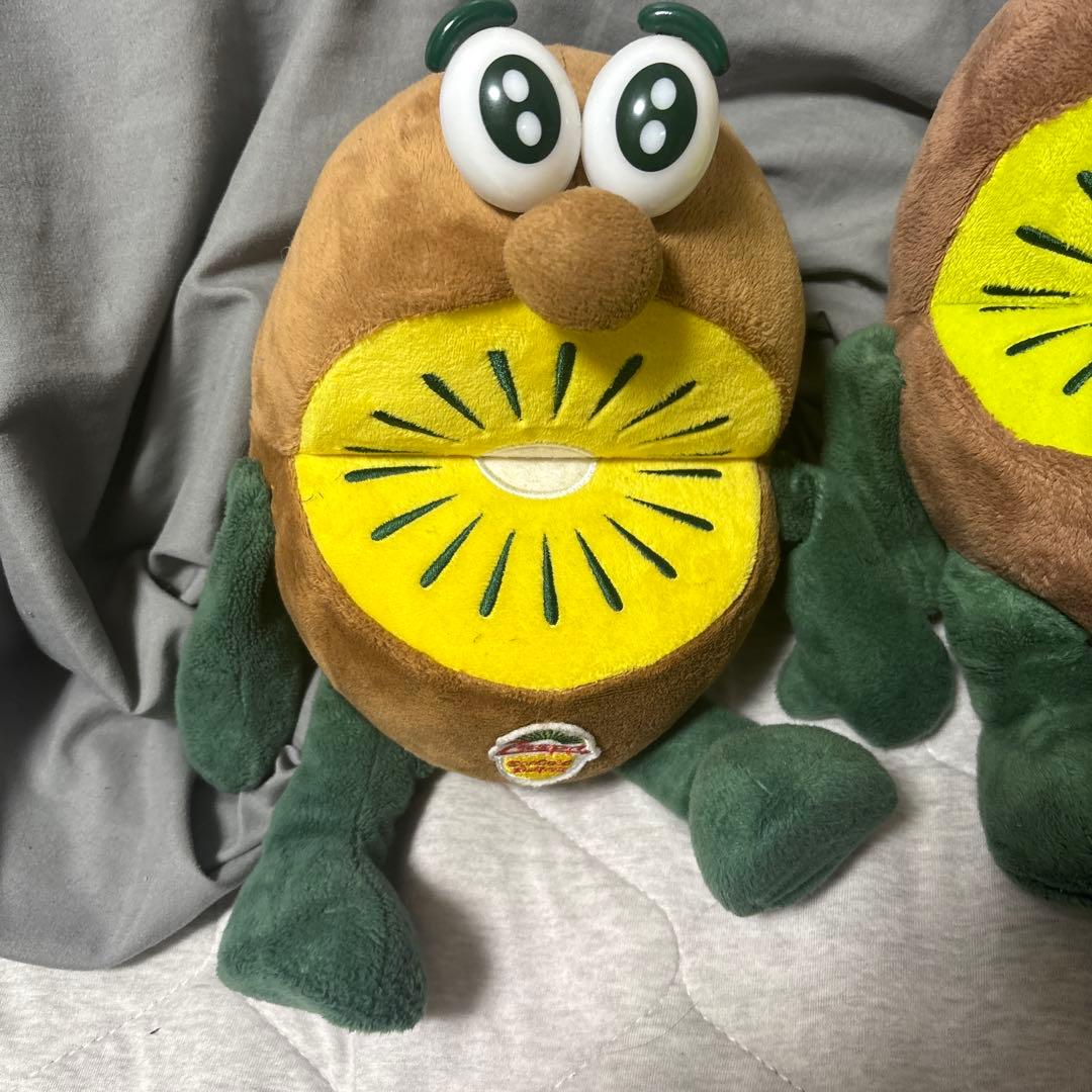 Zespri キウイブラザーズ 中サイズぬいぐるみ グリーン＆ゴールド2体セット