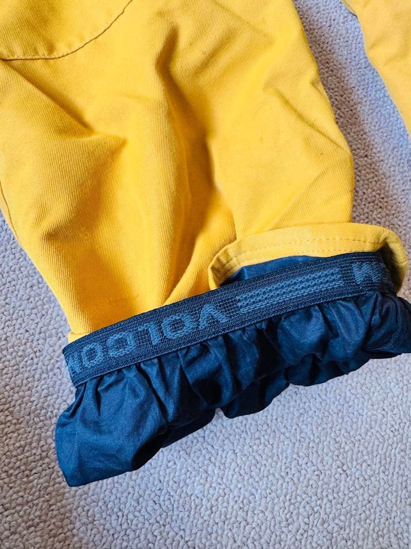 値下げしました。VOLCOM スノーボードウェア セット