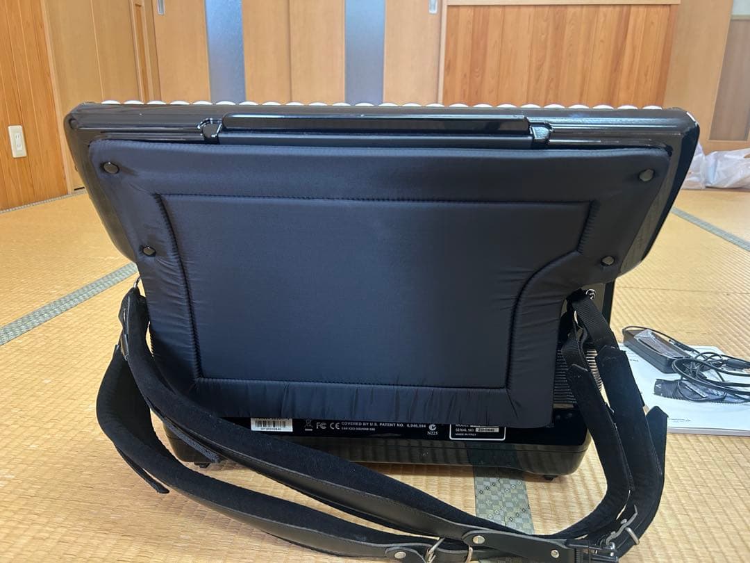 Roland FR-8X アコーディオン 専用ケース付き