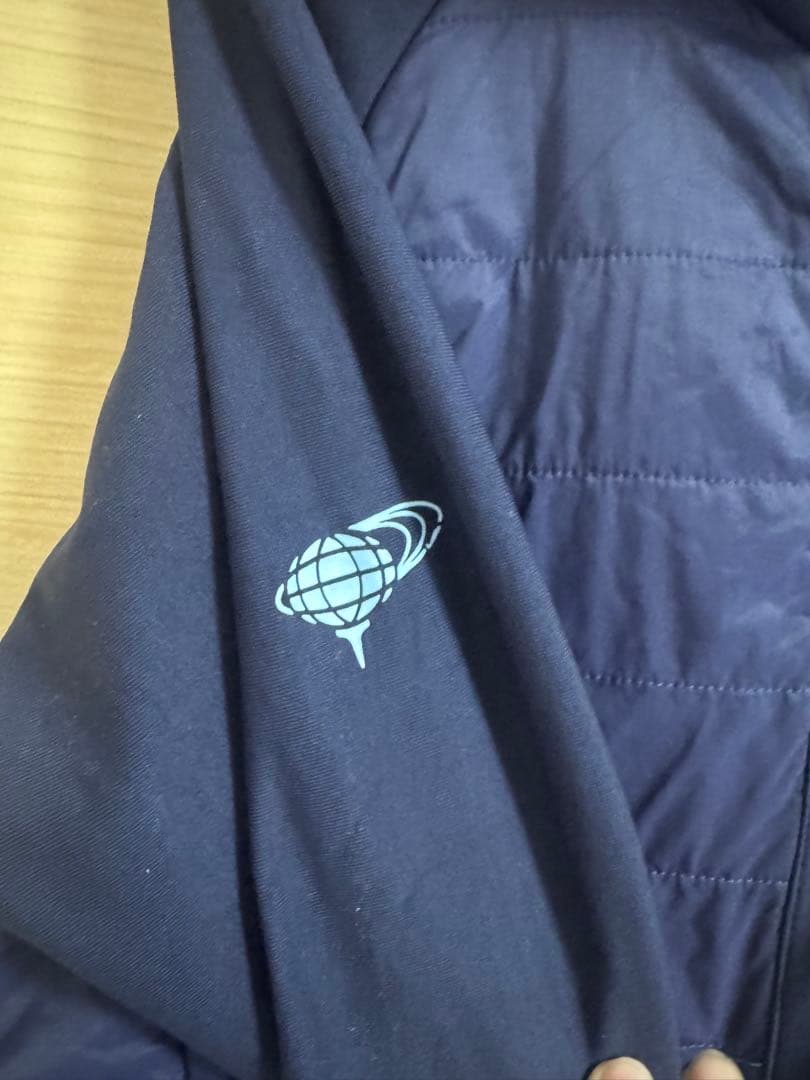 BEAMS GOLF フード付きライトダウンジャケット ネイビー