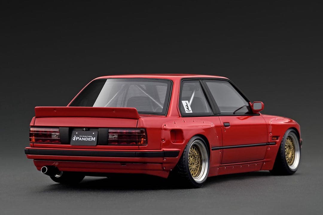 1/18 イグニッションモデル PANDEM  E30 M3 E30 赤