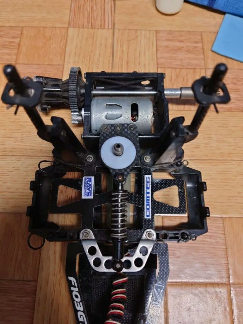 タミヤF103GT DDツーリングカー
