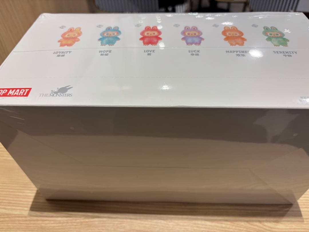 LABUBU Big into Energy アソートボックス　16箱
