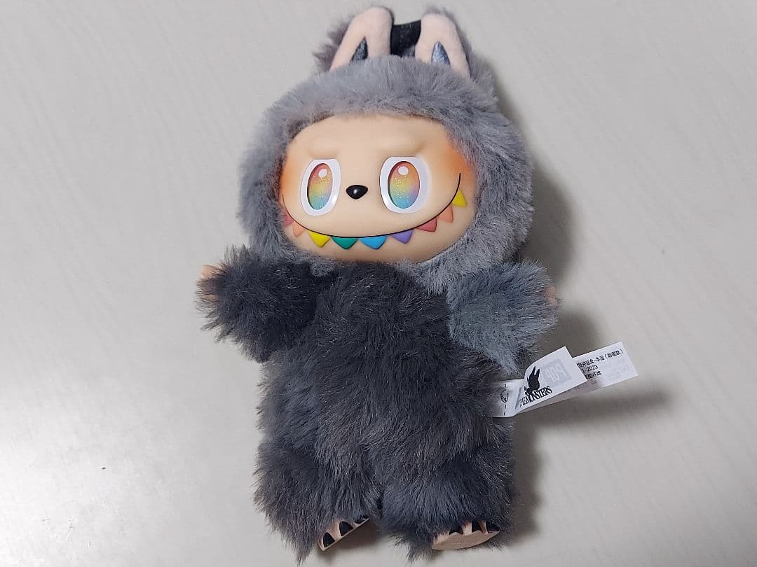 【値引き中】正規品　エナジー　ラブブ　 シークレット　グレー