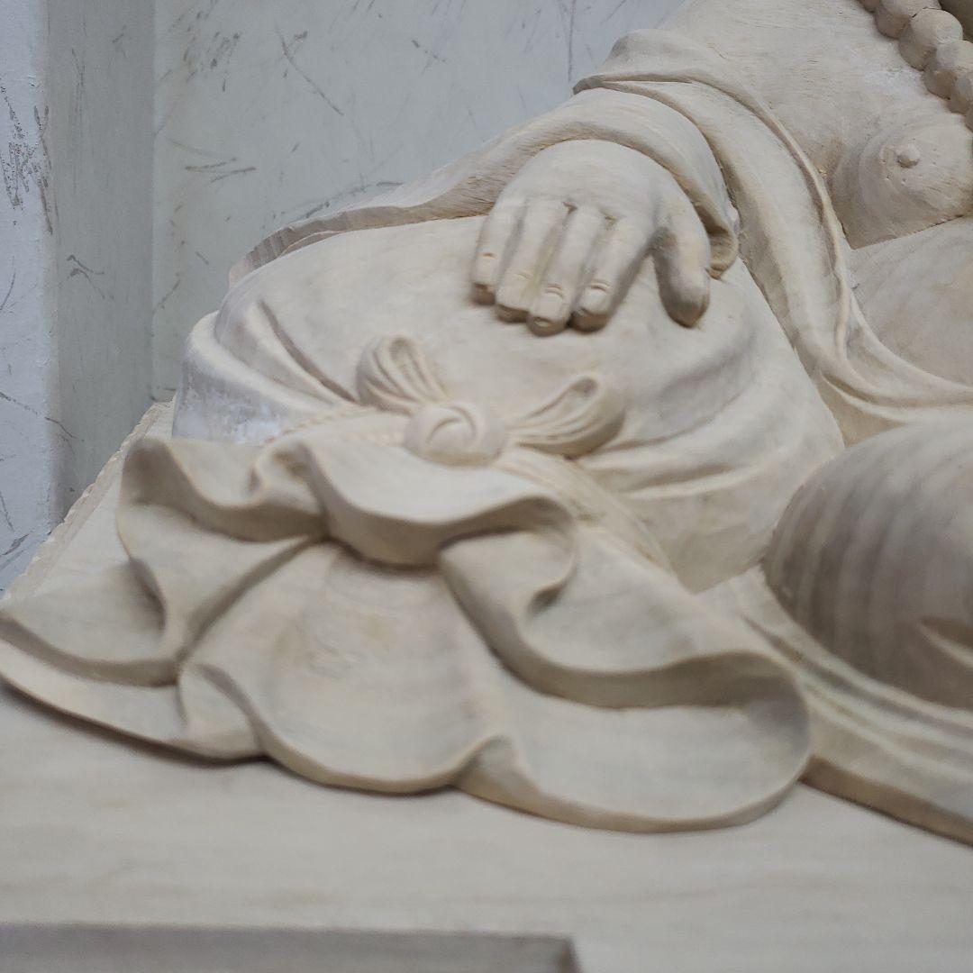 Ｂフライデー　縁起物 七福神楠材１木造り 特上彫り布袋座像★福徳円満 ほていさん