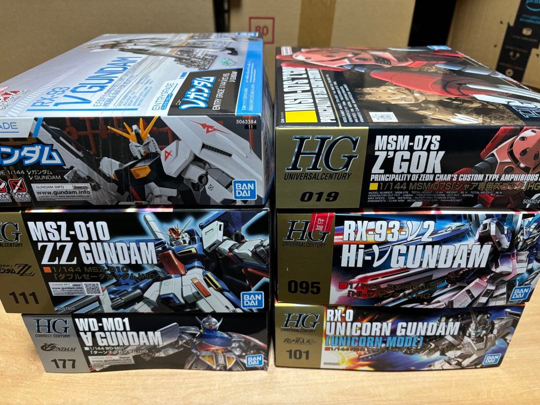 HGUC Hi-νガンダム/ZZガンダム/ターンエーガンダム等6個セット