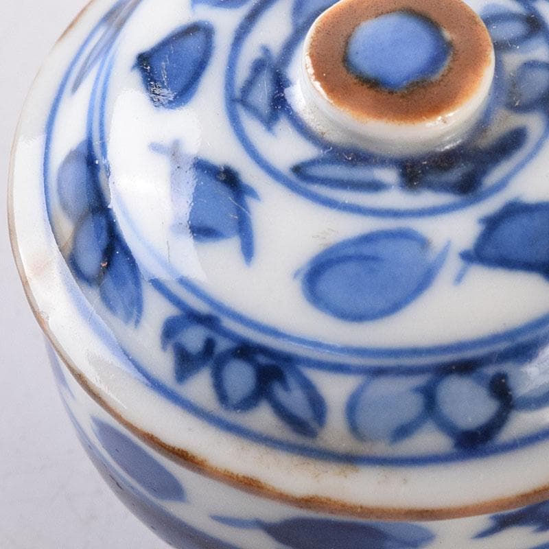 中国　新渡青花　花文　蓋壺　小壷　スンコロク　宋胡録　時代箱　C　R8683