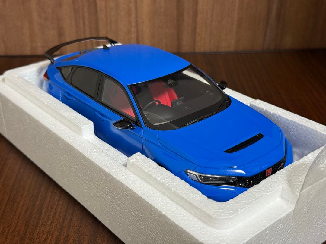 CIVIC TYPE R FL5 1/18ミニカー OttO mobile製
