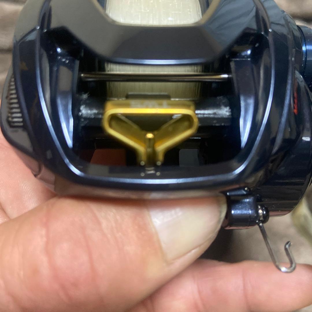 【美品、一誠PEスプールセット】スティーズTW ＨＬＣ 8.1 左巻き