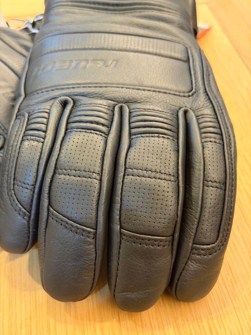 期間限定値下げ⭐️新品タグ付 REUSCH WORLD PRO 2026 ロイシュ