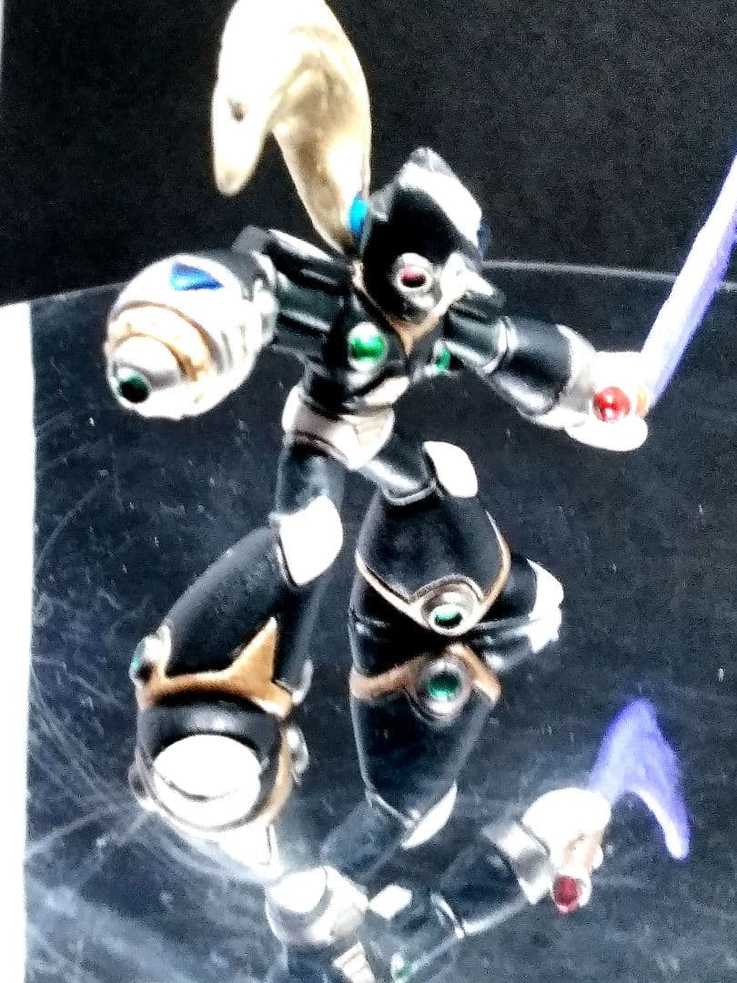 ロックマンX フィギュア 消しゴム 黒ゼロ 　塗装品