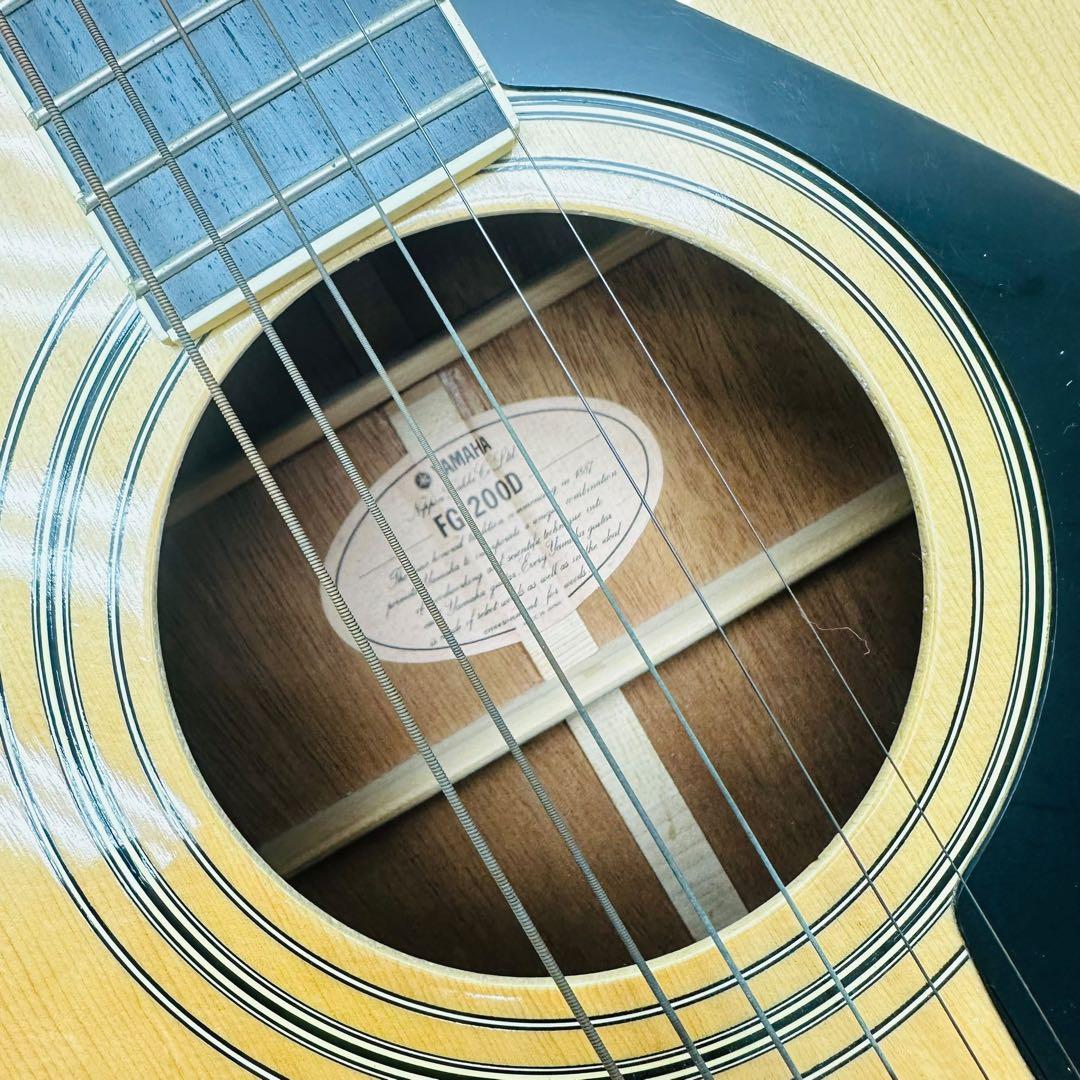 YAMAHA アコースティックギター　FG-200D