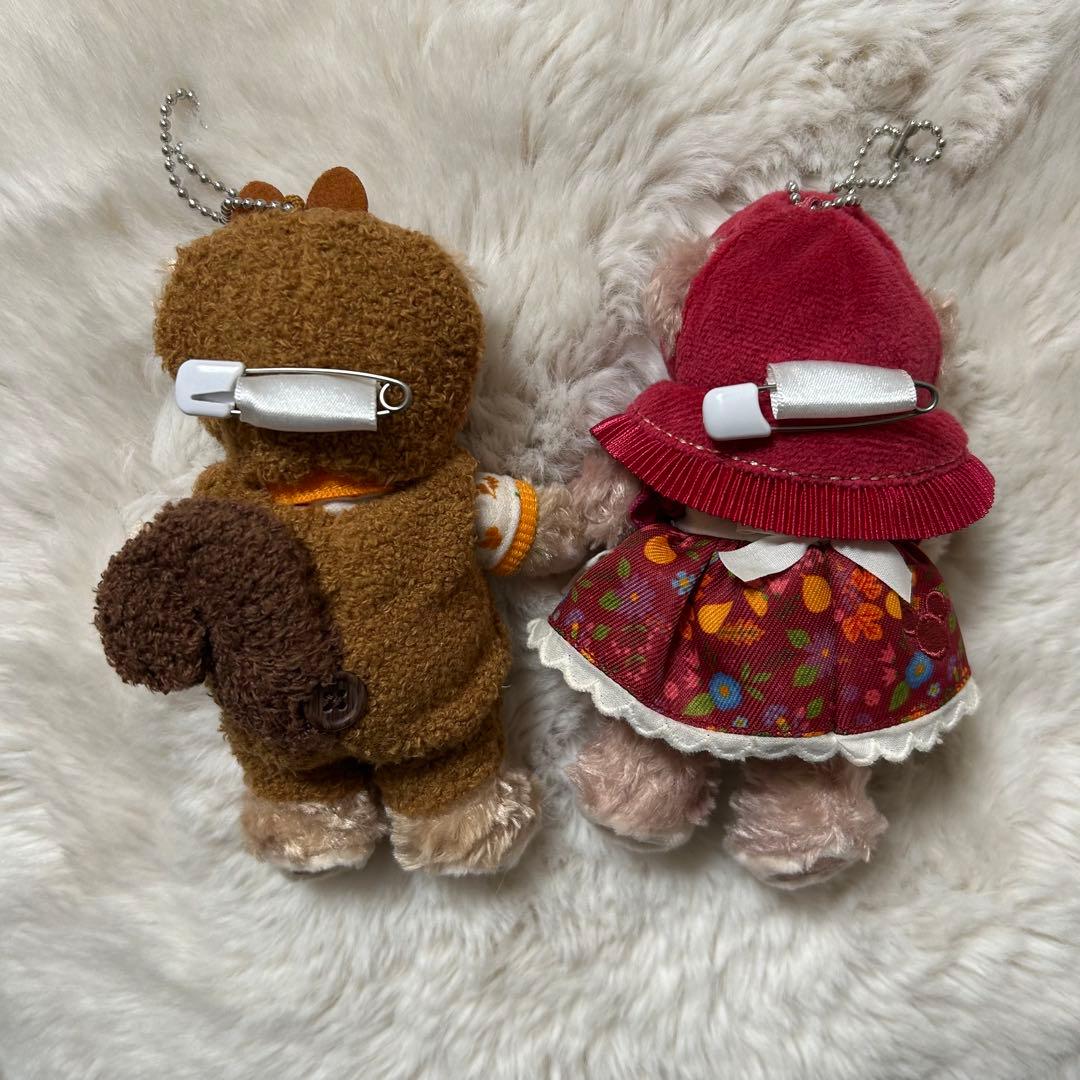 ディズニーシー　ぬいぐるみバッジ　ダッフィー シェリーメイ　秋のぼうけん
