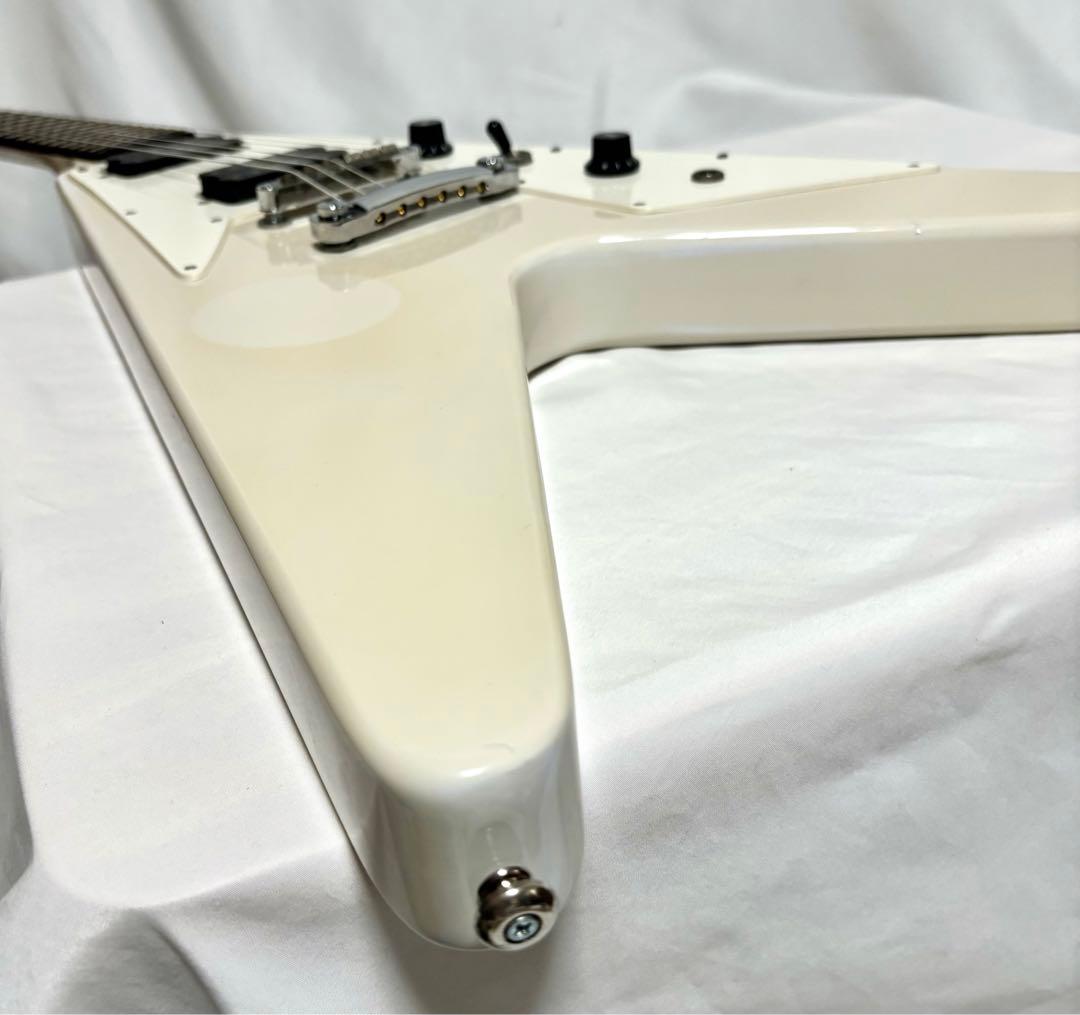【新品弦張替済】Epiphone エレキギター フライングV